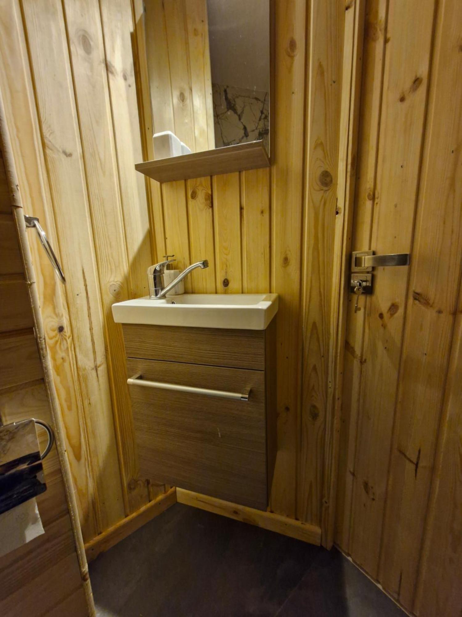 Cabana Din Padurea Valeni Vălenii de Munte Extérieur photo